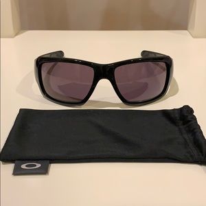 Oakley sunglasses
